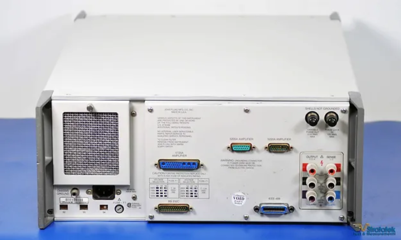 Fluke 5700A Multifunction Calibrator 5700A-03 Wideband ACV Option - Image 5